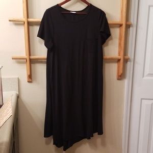 GUC Large Black Carly LulaRoe